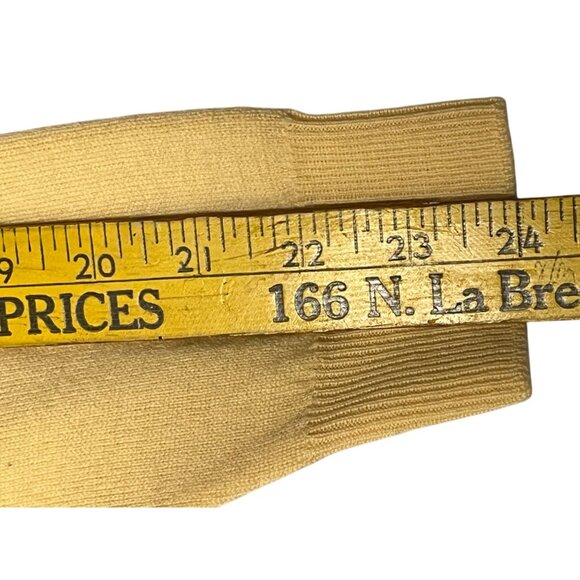 Top - Picture 15 of 16